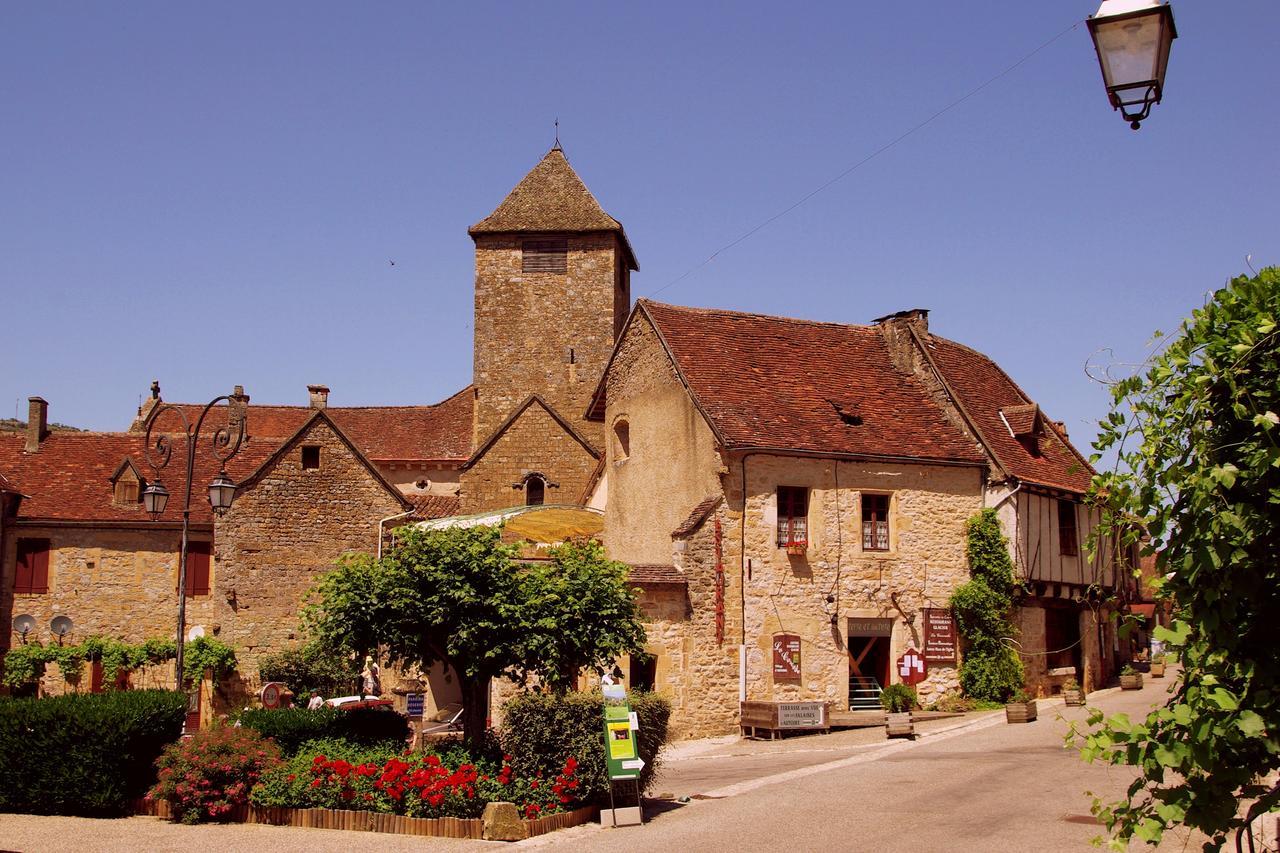 Hotel Le Lac Bleu Lacapelle-Marival Exteriér fotografie